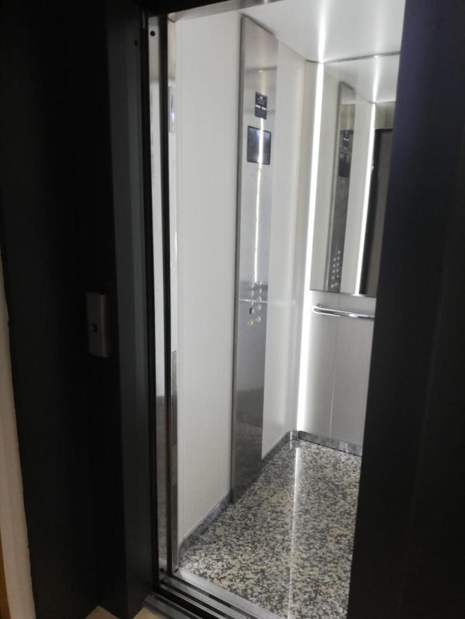 Comoda Vivienda En Huesca Exterior photo